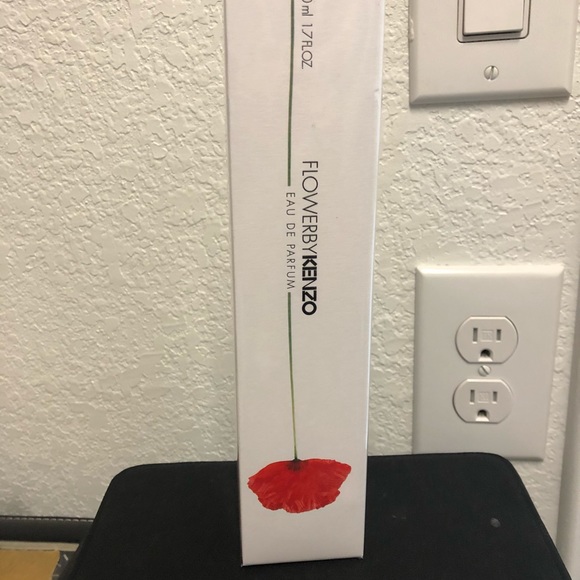 Kenzo Accessories - KENZO❣️ NEW